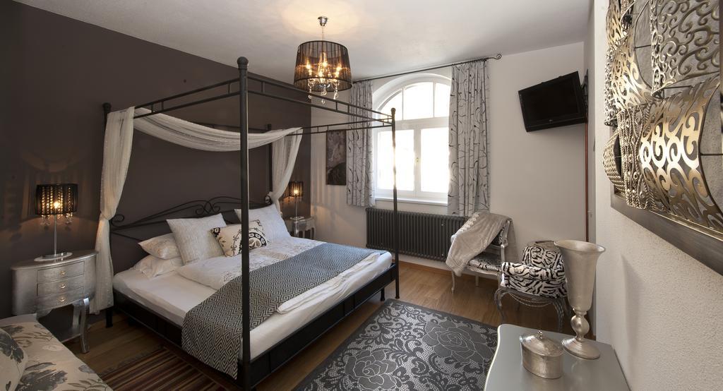 Zenana Boutique Hotel San Candido Room photo
